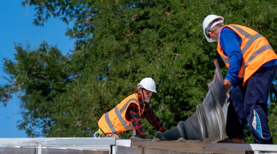 Professional residential roofers in Carrington, ND